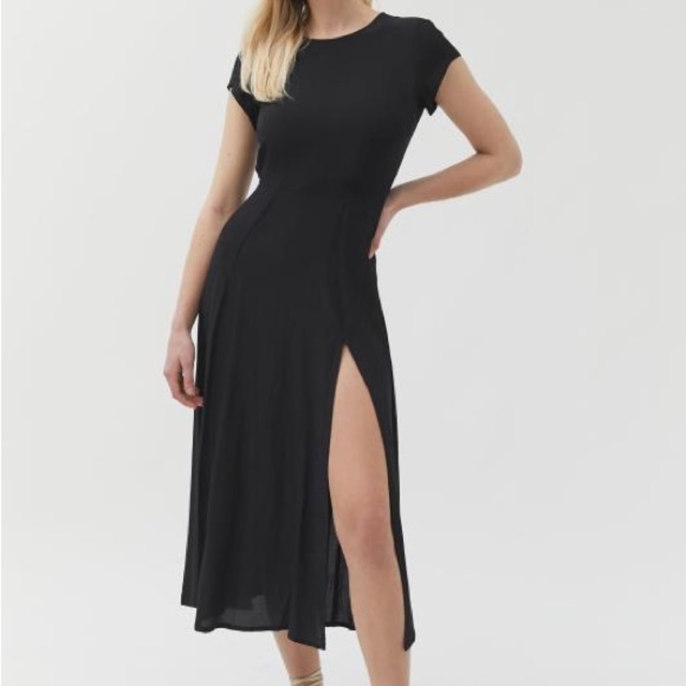 Urban Outfitters Cap Sleeve Lindsey Midi Dress